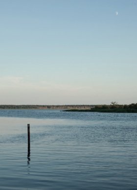 Weitblick von der Insel Öhe zur Insel Rügen